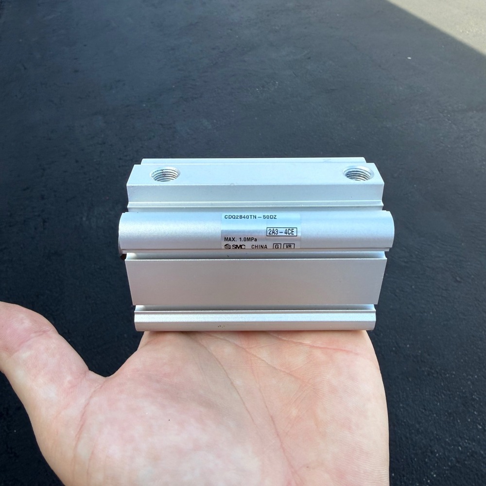 SMC CDQ2B40TN-50DZ Compact Pneumatic Cylinder 40mm Bore 50mm Stroke 1.0MPa